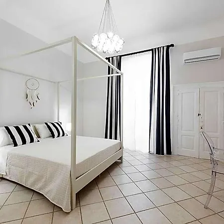 Hotel Ancient Maison M8